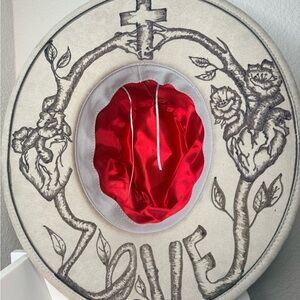 NEW never worn, Designed Grey Stone Red Fedora Heart Love artwork